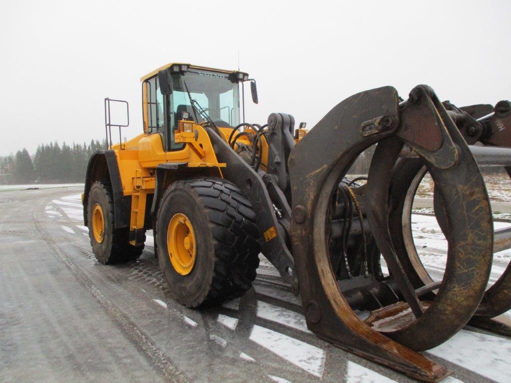 Погрузчик 150. Volvo l150. Фронтальный погрузчик Volvo l150f. Фронтальный погрузчик Вольво 150. Погрузчик Volvo l220g.